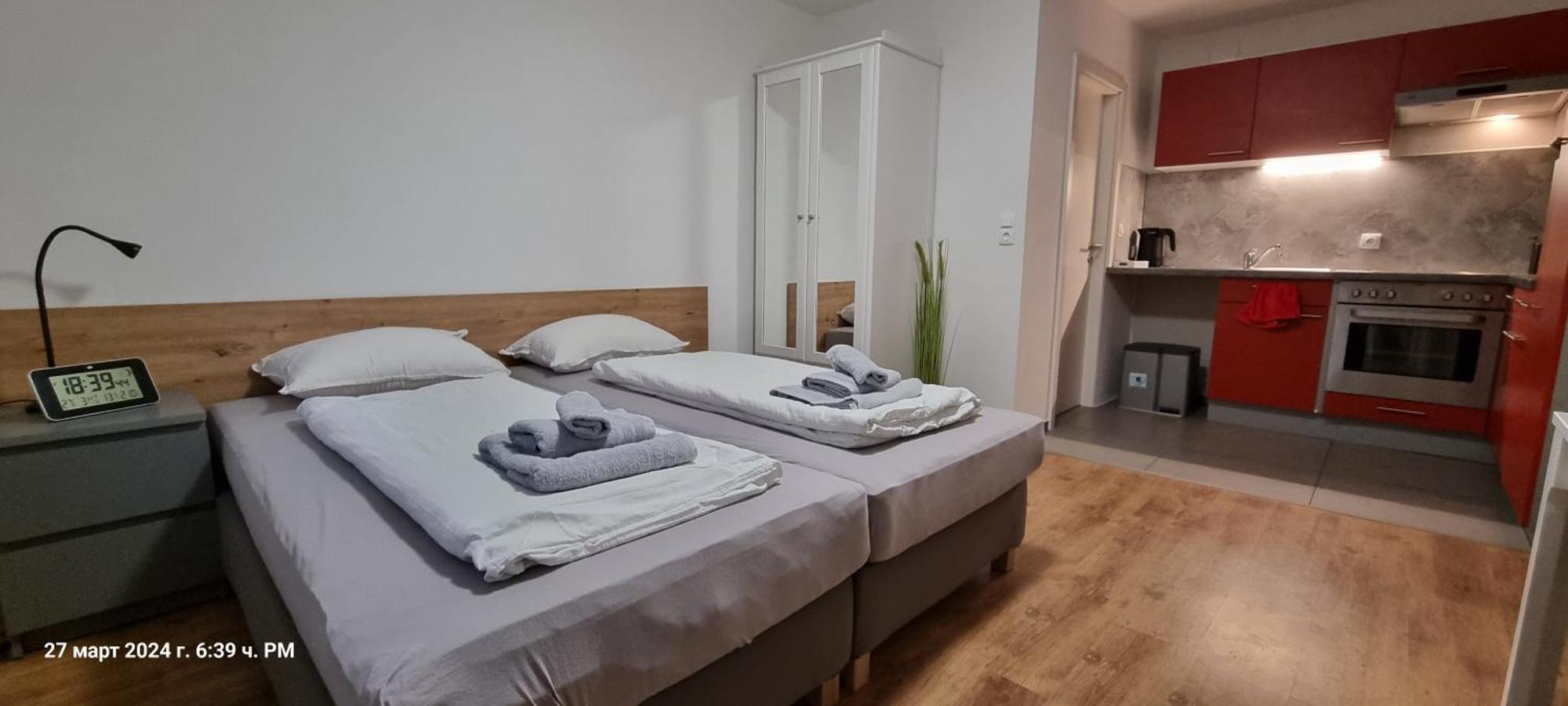 Studio Apartment Naehe S-Bahn Inklusive Parkplatz Oberesslingen エクステリア 写真